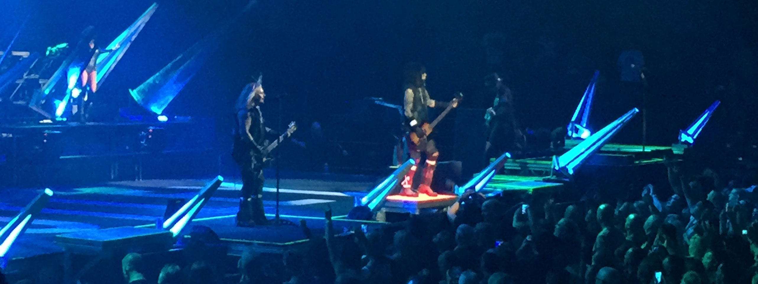 Motley Crew Concert at Bankers Life Fieldhouse Aug. 2015